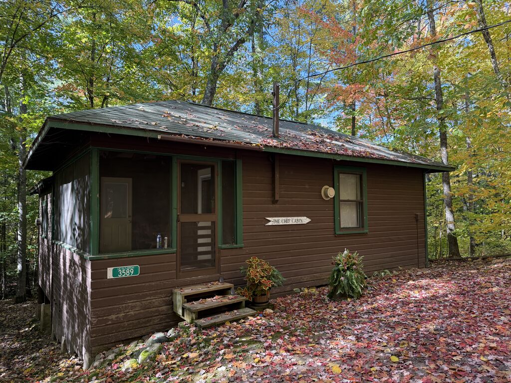 Exterior - Chef Cabin