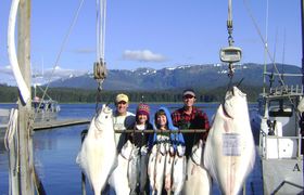 Whaler's Cove Lodge photo